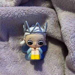 POP MART Nyota Growing Series Blind Box Figure Silver crown pink hair Authentic